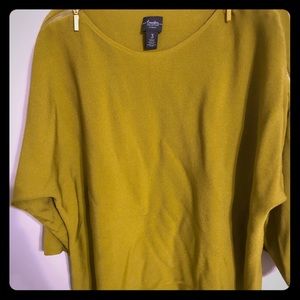 Chico’s travelers size 3 olive green blouse